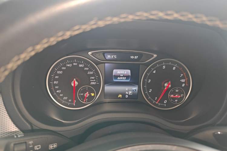 Used Mercedes-Benz B-Class 2017 B 200 Sport Edition Instrument Cluster