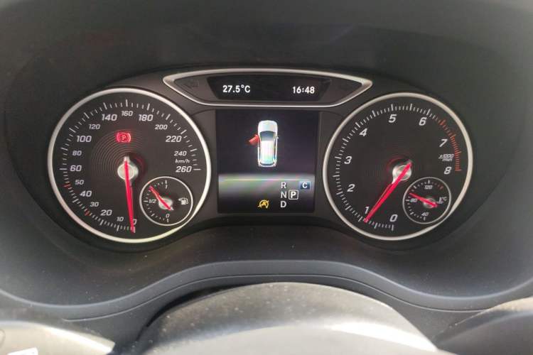 Used Mercedes-Benz B-Class 2017 B 200 Fashion Model Instrument Cluster