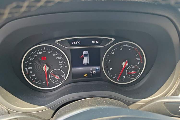 Used Mercedes-Benz B-Class 2017 B 200 Fashion Model Instrument Cluster