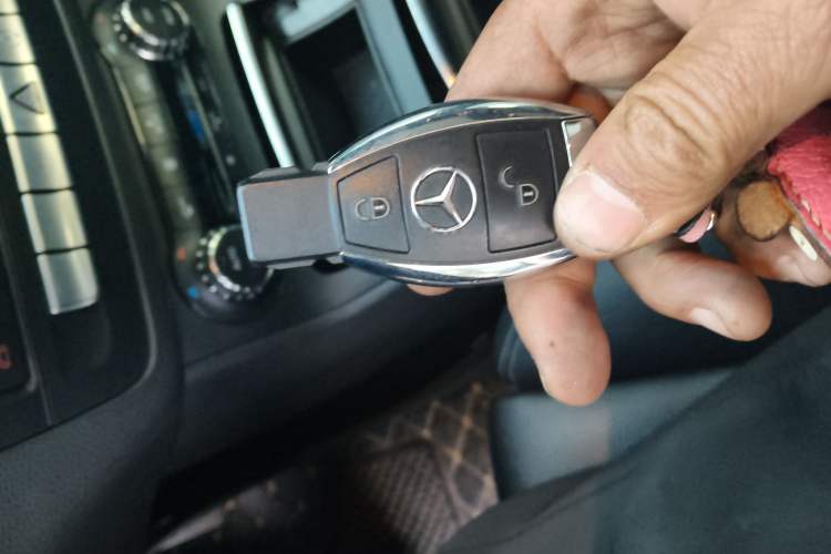 Used Mercedes-Benz B-Class 2017 B 200 Fashion Model Interior 1