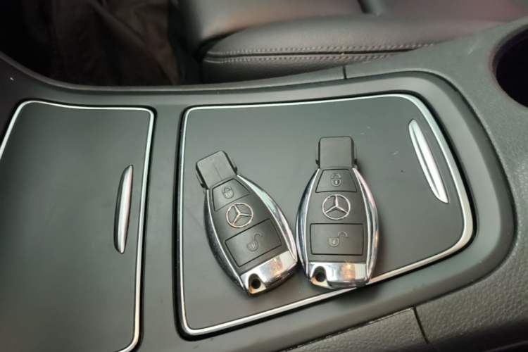 Used Mercedes-Benz B-Class 2017 B 200 Sport Edition Interior 1
