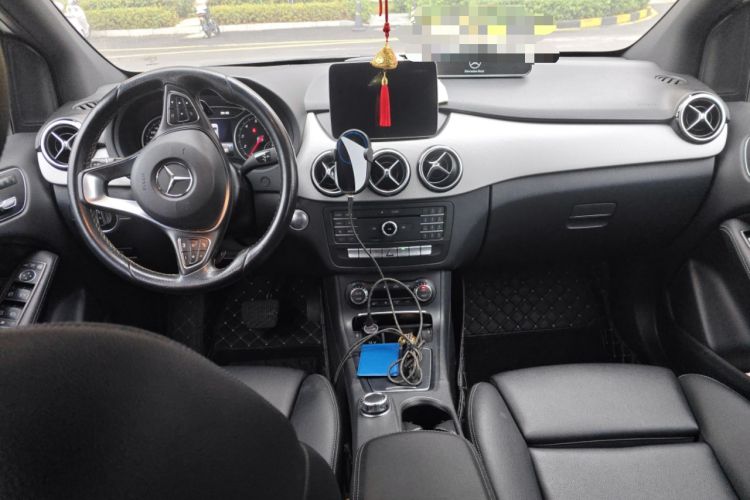 Used Mercedes-Benz B-Class 2017 B 200 Fashion Model Interior 2