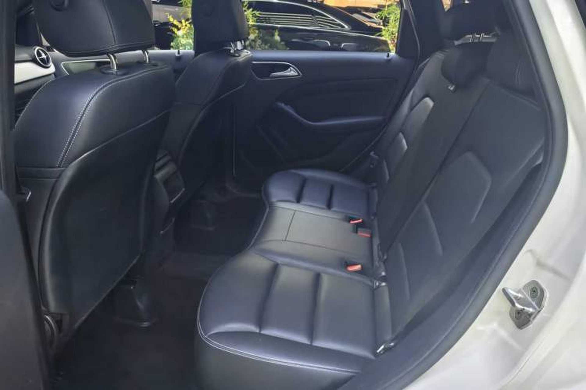 Used Mercedes-Benz B-Class 2017 B 200 Sport Edition Interior 4