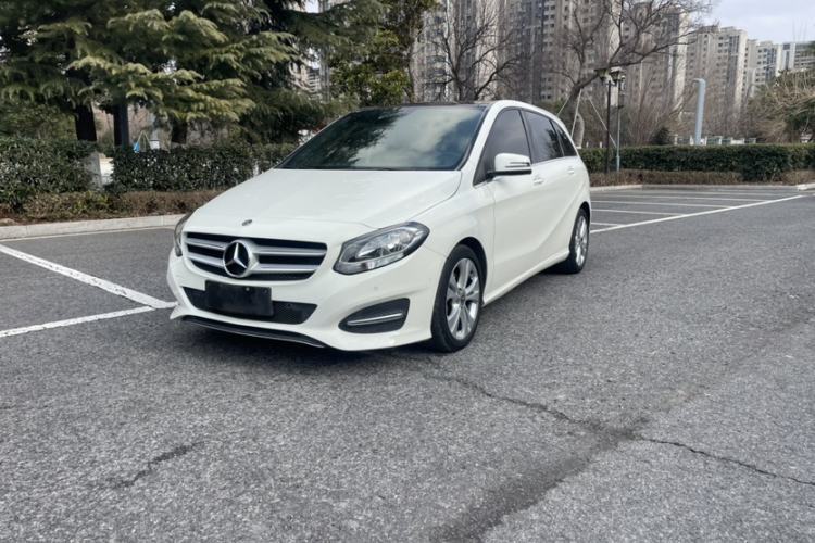 Used Mercedes-Benz B-Class 2017 B 200 Sport Edition Guazi used car, China used car export, Used car for sale, Used  cars, Cheapest cars for sale