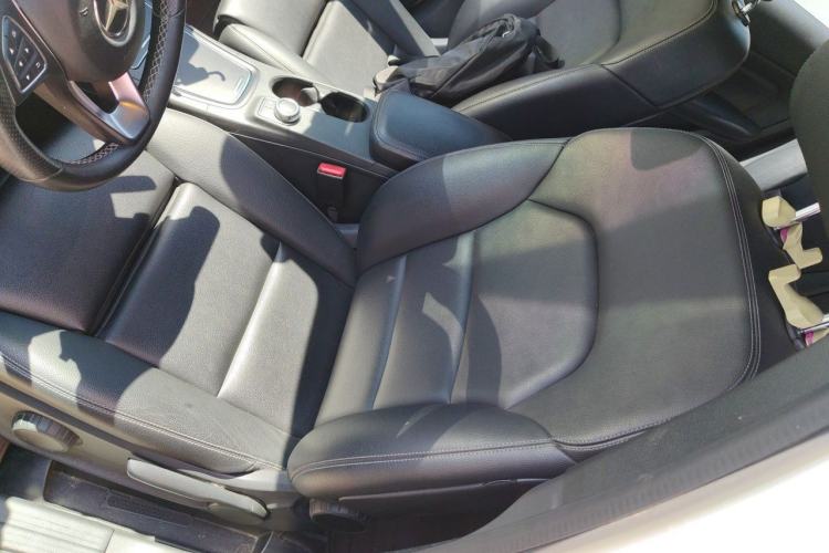 Used Mercedes-Benz B-Class 2017 B 200 Sport Edition Left Front Seat