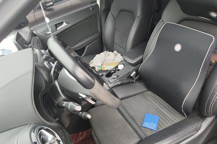 Used Mercedes-Benz B-Class 2017 B 200 Polar Limited Edition Left Front Seat