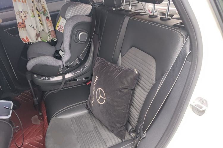 Used Mercedes-Benz B-Class 2017 B 200 Polar Limited Edition Left Rear Seat