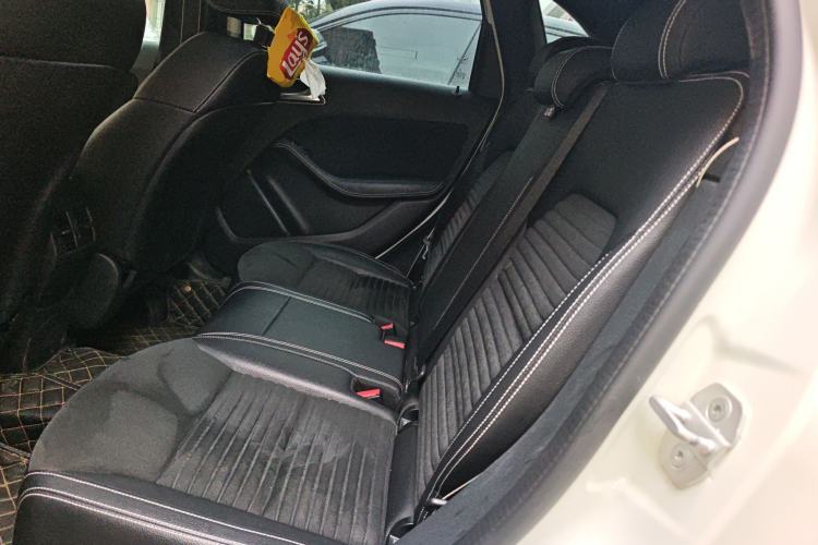 Used Mercedes-Benz B-Class 2017 B 200 Polar Limited Edition Left Rear Seat