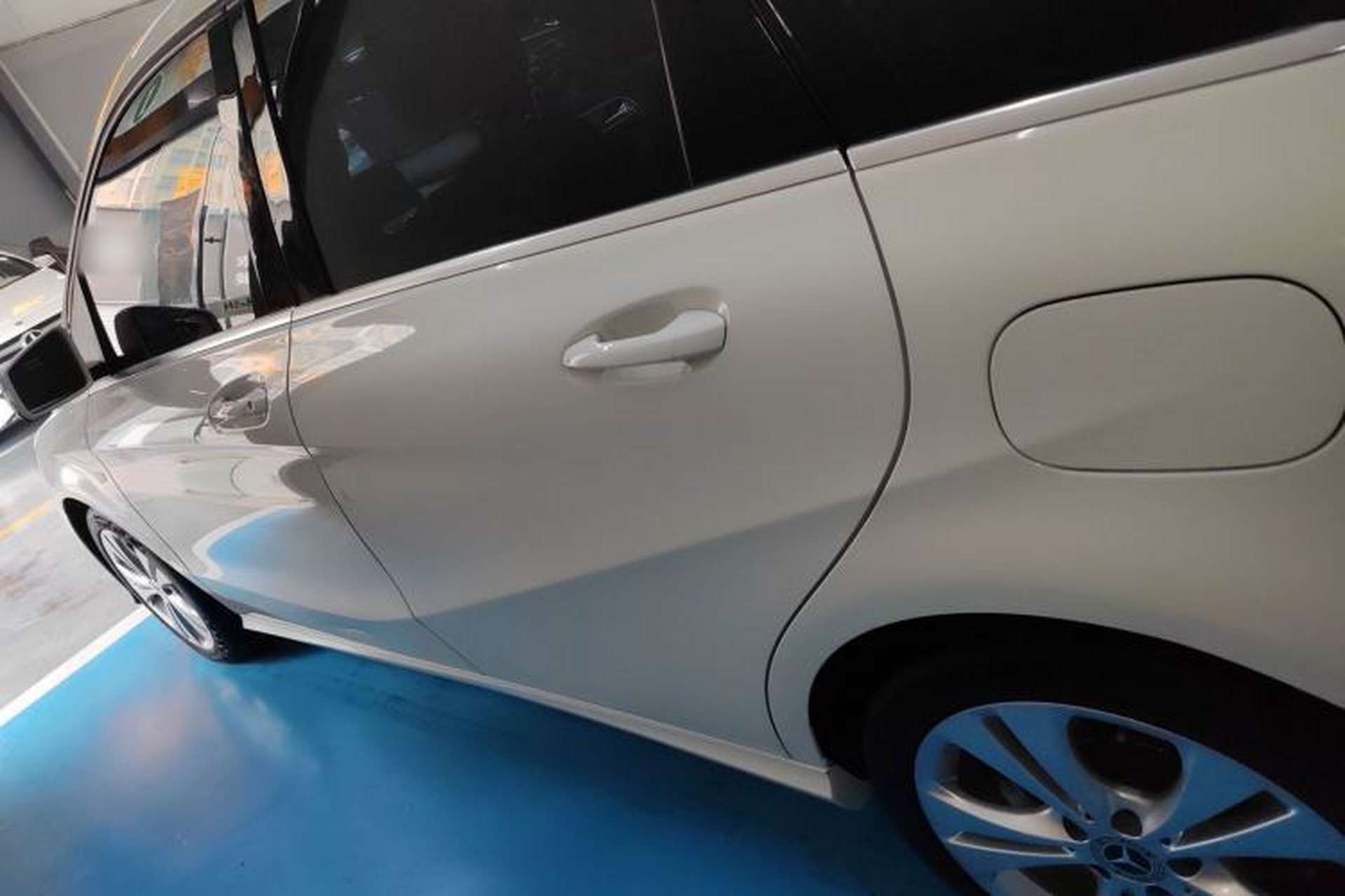 Used Mercedes-Benz B-Class 2017 B 200 Sport Edition Left Side