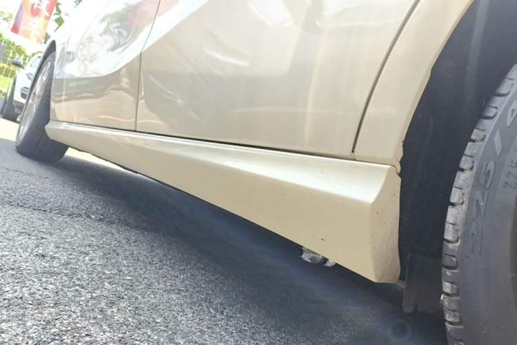 Used Mercedes-Benz B-Class 2017 B 200 Sport Edition Left Side Sill