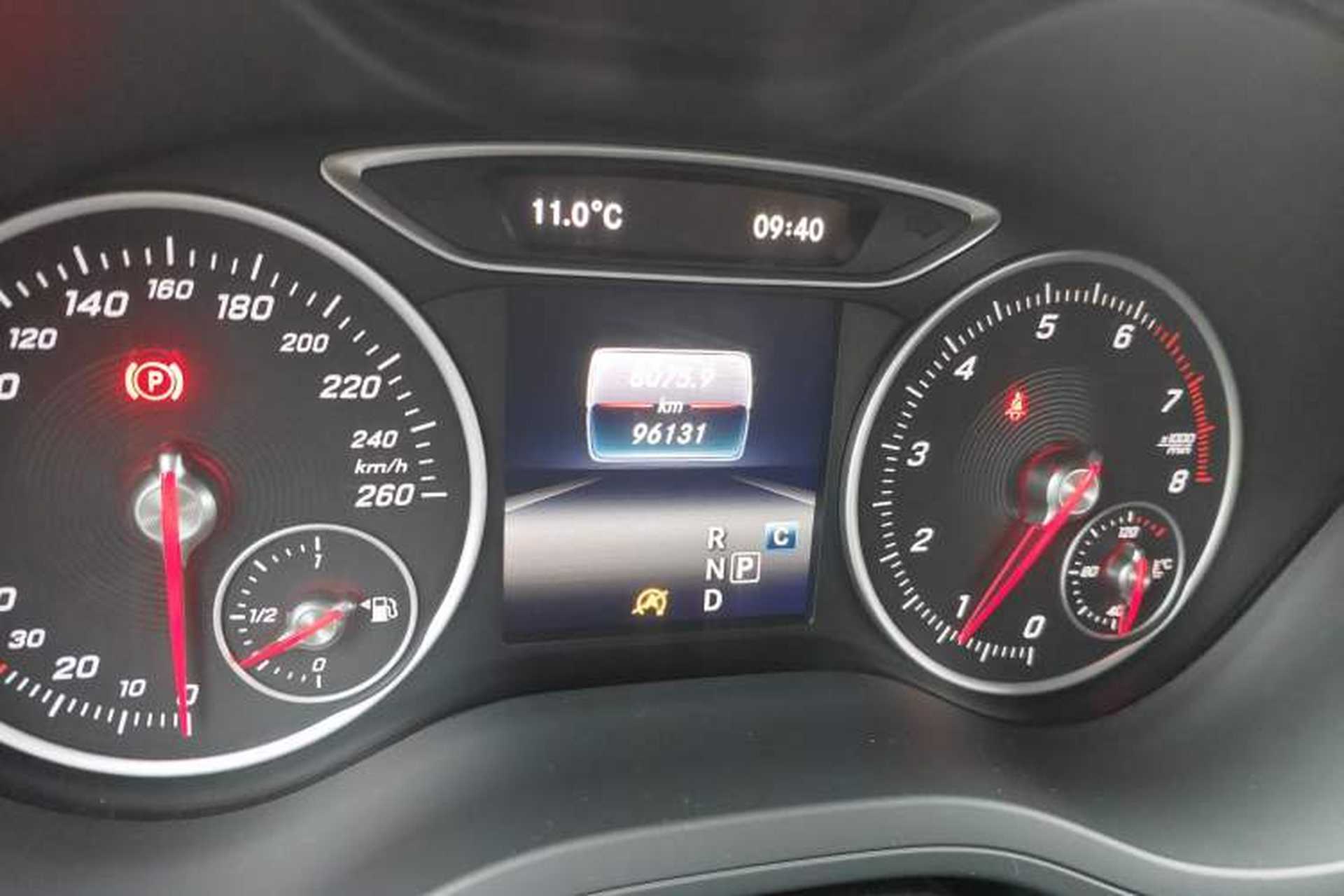 Used Mercedes-Benz B-Class 2017 B 200 Fashion Model Odometer Close Up