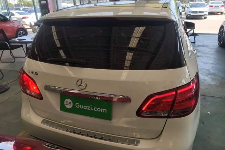 Used Mercedes-Benz B-Class 2017 B 200 Sport Edition Rear