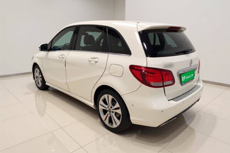 Used Mercedes-Benz B-Class 2017 B 200 Sport Edition Rear Left 45 Deg