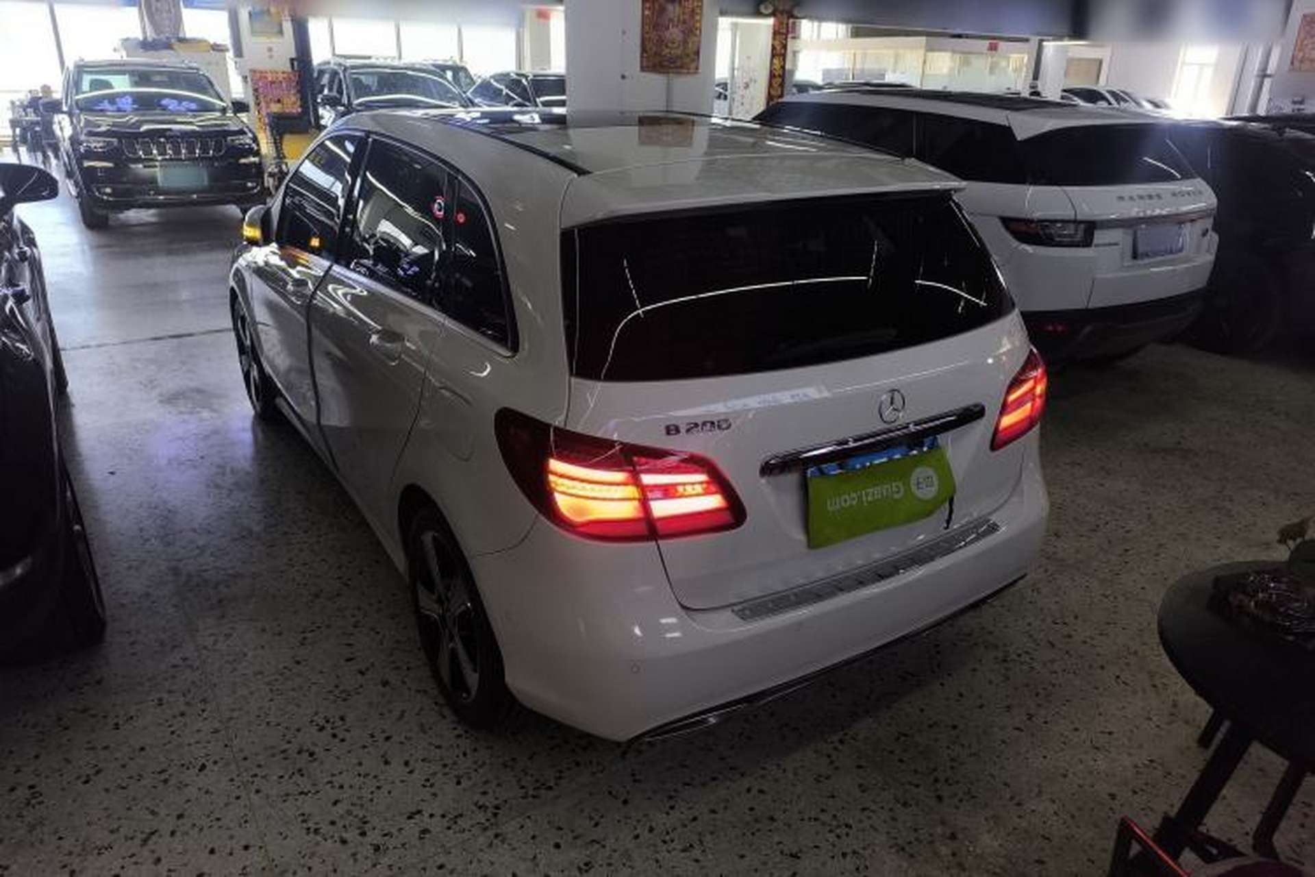 Used Mercedes-Benz B-Class 2017 B 200 Fashion Model Rear Left 45 Deg