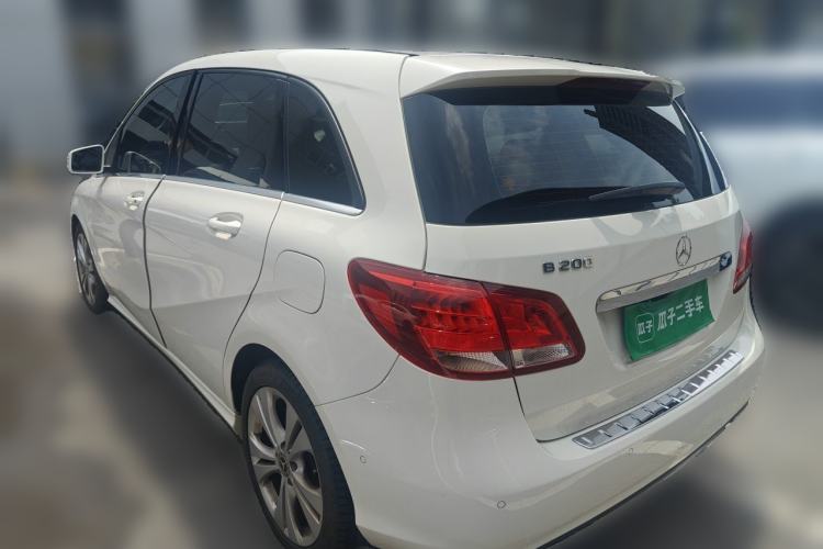 Used Mercedes-Benz B-Class 2017 B 200 Sport Edition Rear Left 45 Deg
