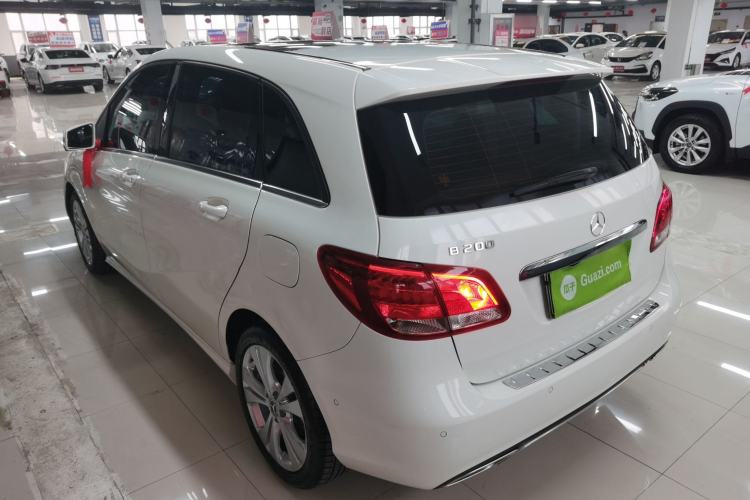 Used Mercedes-Benz B-Class 2017 B 200 Sport Edition Rear Left 45 Deg