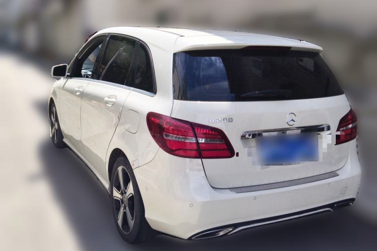 Used Mercedes-Benz B-Class 2017 B 200 Fashion Model Rear Left 45 Deg