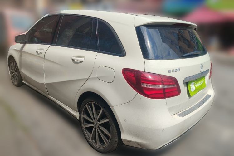 Used Mercedes-Benz B-Class 2017 B 200 Fashion Model Rear Left 45 Deg