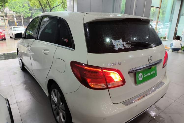 Used Mercedes-Benz B-Class 2017 B 200 Sport Edition Rear Left 45 Deg