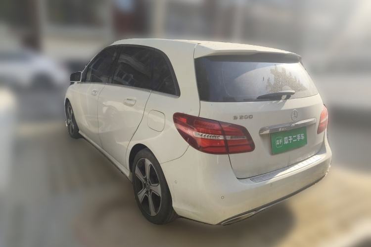 Used Mercedes-Benz B-Class 2017 B 200 Fashion Model Rear Left 45 Deg