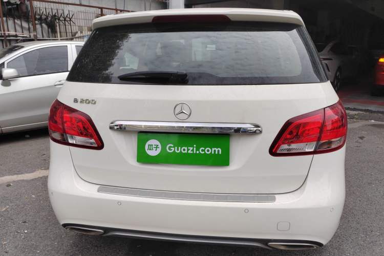 Used Mercedes-Benz B-Class 2017 B 200 Sport Edition Rear