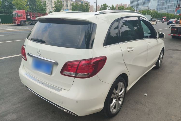 Used Mercedes-Benz B-Class 2017 B 200 Sport Edition Rear Right 45 Deg