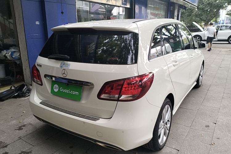 Used Mercedes-Benz B-Class 2017 B 200 Sport Edition Rear Right 45 Deg