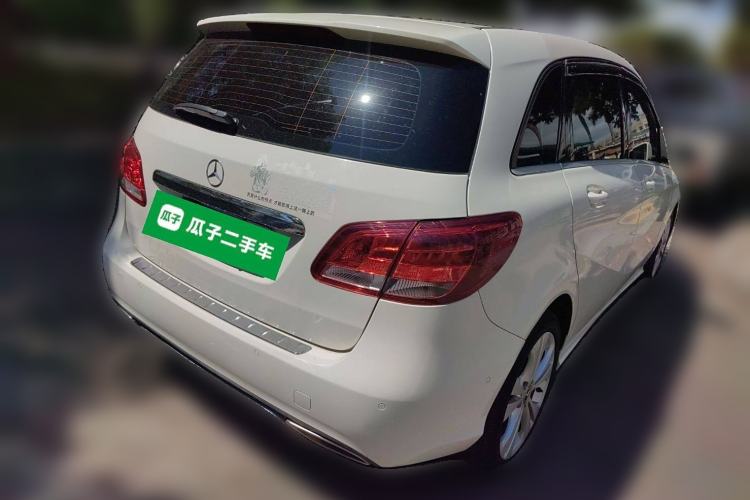 Used Mercedes-Benz B-Class 2017 B 200 Sport Edition Rear Right 45 Deg