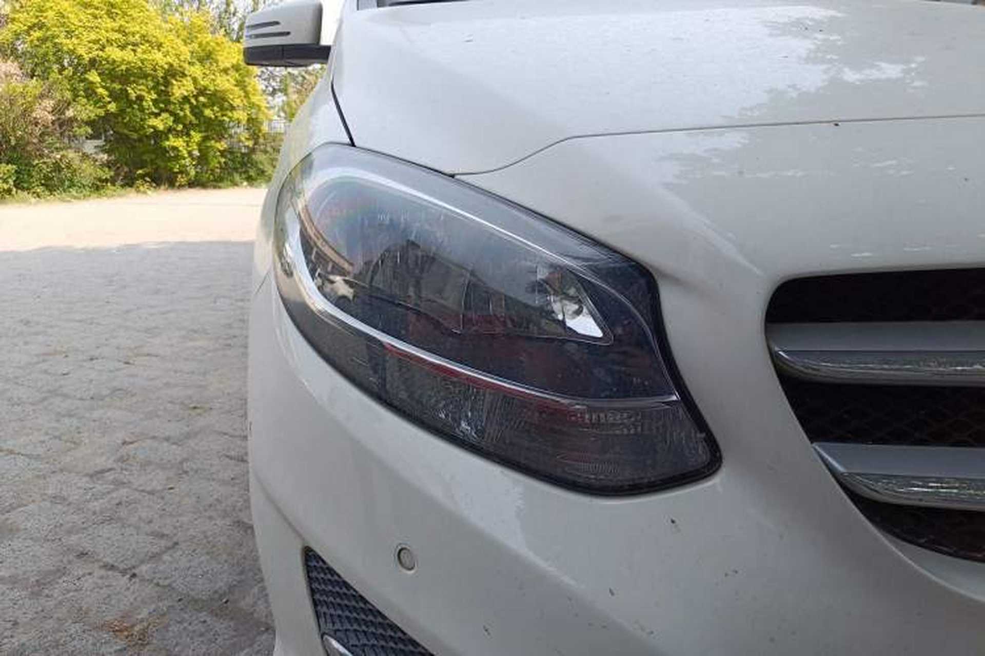 Used Mercedes-Benz B-Class 2017 B 200 Sport Edition Right Front Headlight