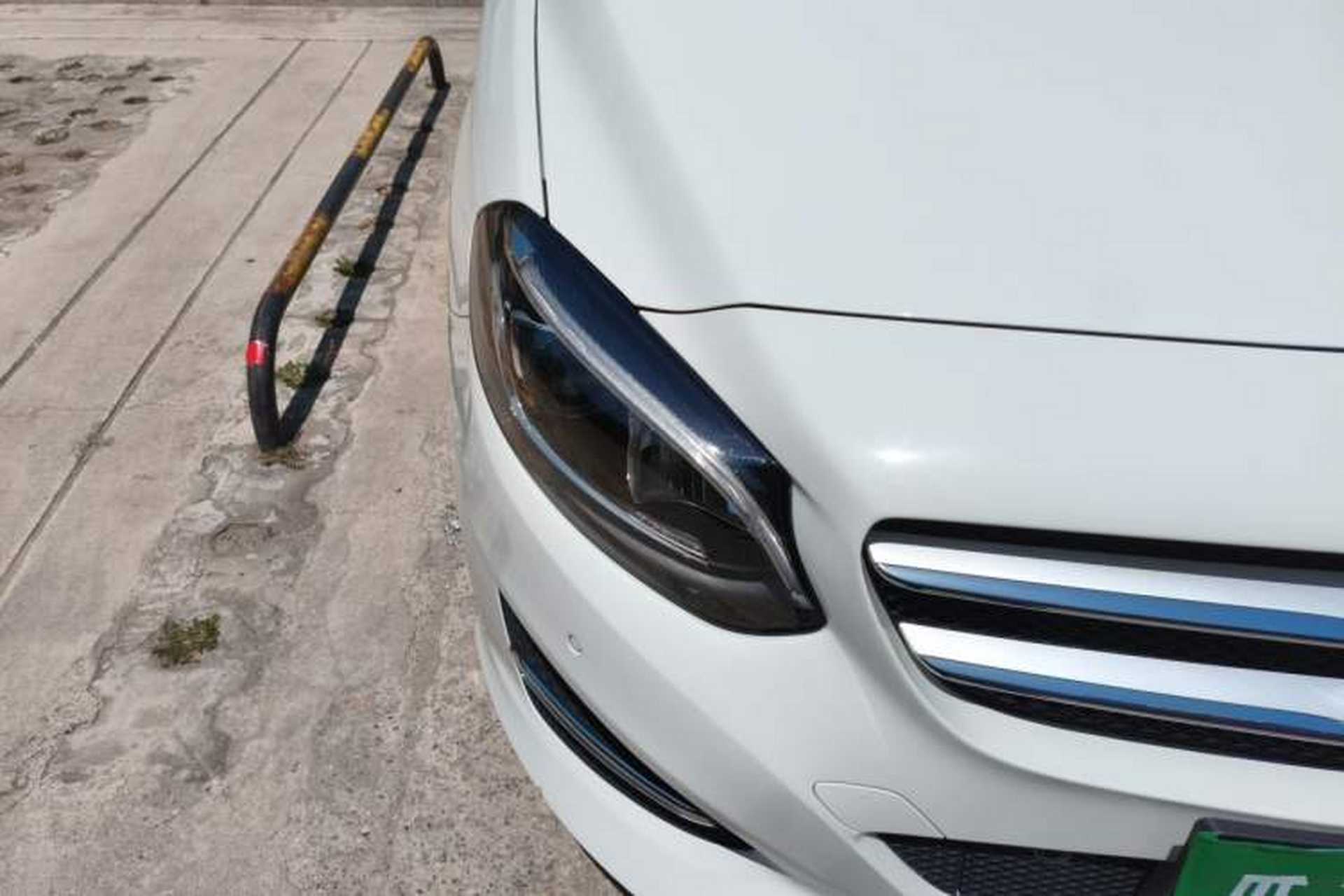 Used Mercedes-Benz B-Class 2017 B 200 Fashion Model Right Front Headlight