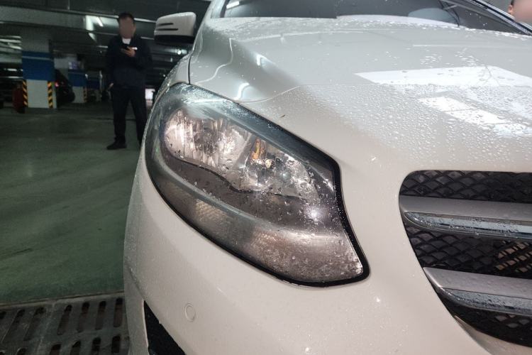 Used Mercedes-Benz B-Class 2017 B 180 Right Front Headlight