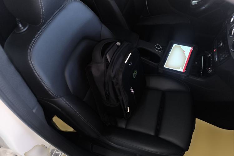 Used Mercedes-Benz B-Class 2017 B 200 Fashion Model Right Front Seat