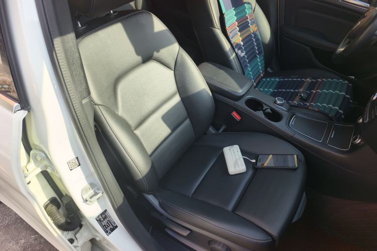 Used Mercedes-Benz B-Class 2017 B 200 Sport Edition Right Front Seat
