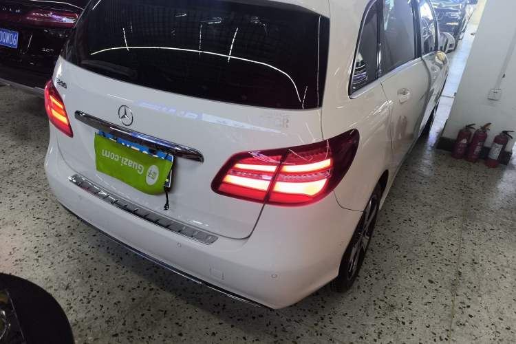 Used Mercedes-Benz B-Class 2017 B 200 Fashion Model Right Rear Taillight