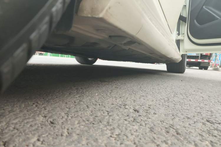 Used Mercedes-Benz B-Class 2017 B 200 Sport Edition Right Side Sill