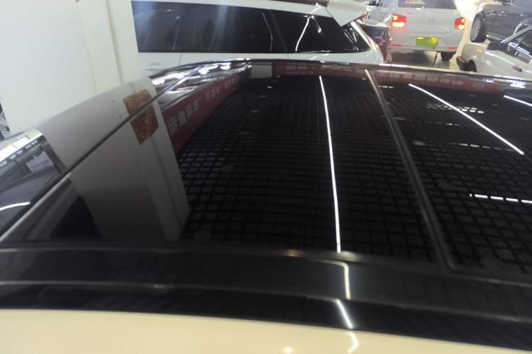 Used Mercedes-Benz B-Class 2017 B 200 Fashion Model Roof