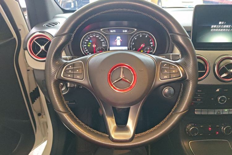 Used Mercedes-Benz B-Class 2017 B 200 Sport Edition Steering Wheel