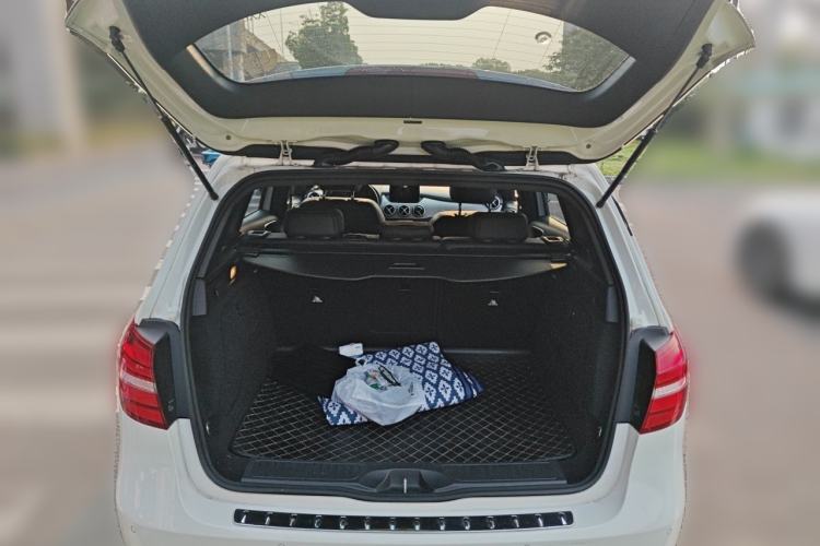 Used Mercedes-Benz B-Class 2017 B 200 Fashion Model Trunk