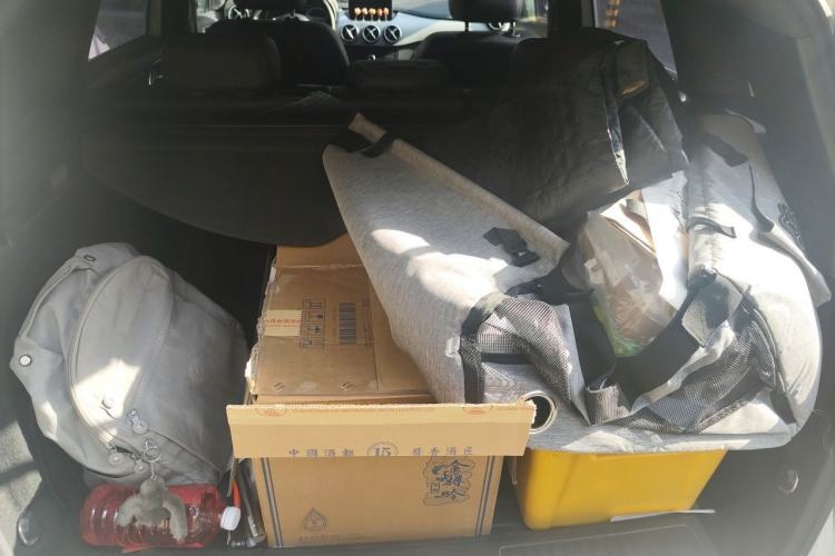 Used Mercedes-Benz B-Class 2017 B 200 Fashion Model Trunk