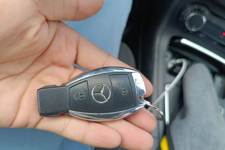 Used Mercedes-Benz B-Class 2017 B 180 Vehicle Key