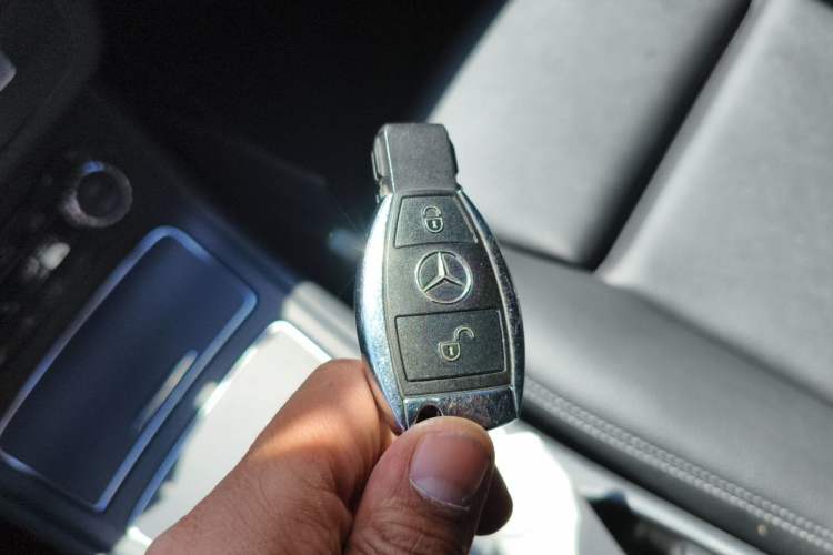 Used Mercedes-Benz B-Class 2017 B 200 Fashion Model Vehicle Key