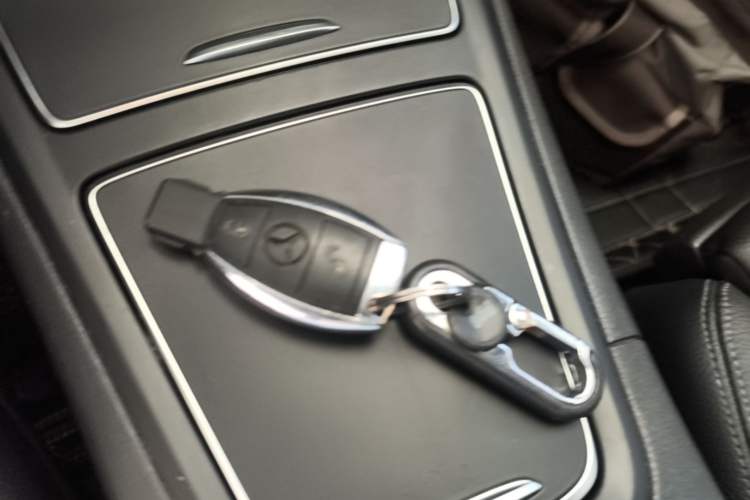 Used Mercedes-Benz B-Class 2017 B 200 Sport Edition Vehicle Key