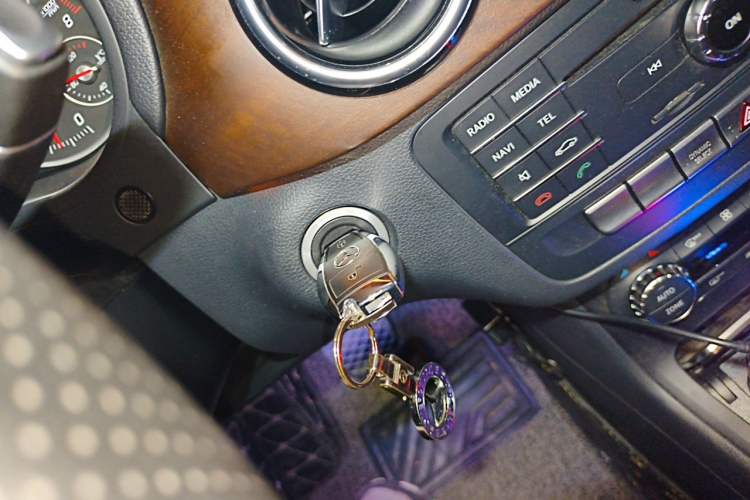 Used Mercedes-Benz B-Class 2017 B 200 Luxury Model Vehicle Key