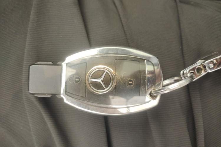 Used Mercedes-Benz B-Class 2017 B 200 Fashion Model Vehicle Key