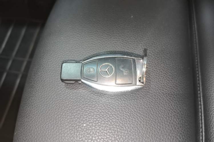Used Mercedes-Benz B-Class 2017 B 200 Fashion Model Vehicle Key