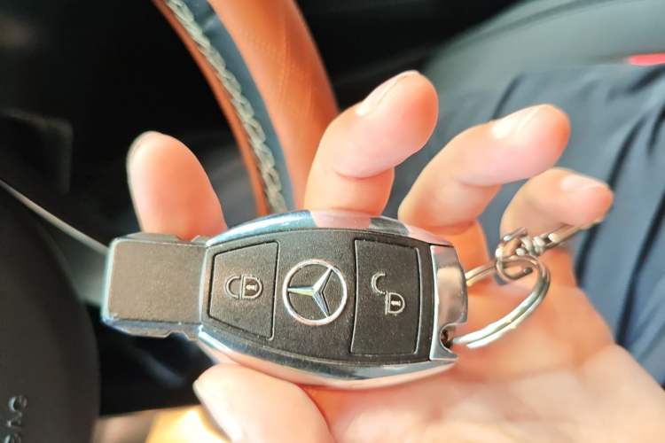 Used Mercedes-Benz B-Class 2017 B 200 Sport Edition Vehicle Key