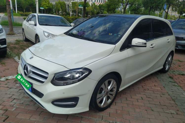 Used Mercedes-Benz B-Class 2017 B 200 Sport Edition Guazi used car, China used car export, Used car for sale, Used  cars, Cheapest cars for sale