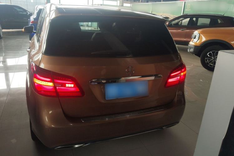 Used Mercedes-Benz B-Class 2017 B 200 Fashion Model Rear