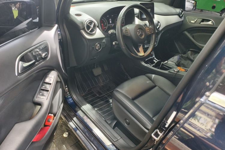 Used Mercedes-Benz B-Class 2018 B 200 Fashion Model Driver Seat