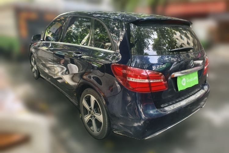Used Mercedes-Benz B-Class 2018 B 200 Fashion Model Rear Left 45 Deg